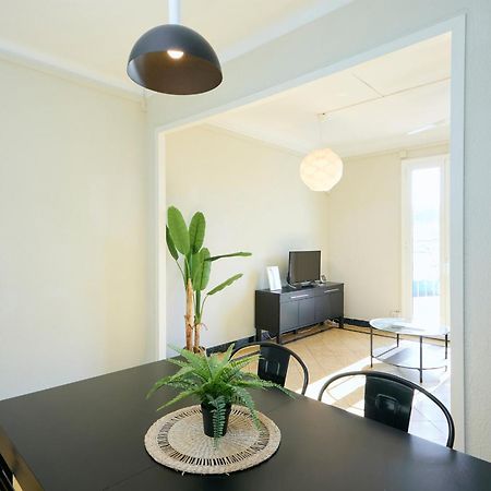 63Par1016- Sunny Apartment In Paralel Barcelona Exterior photo